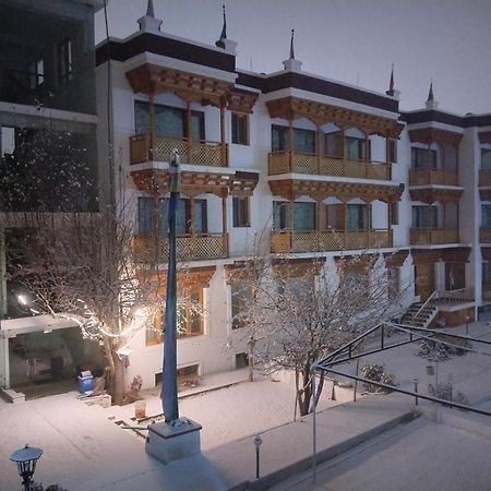 Hotel Jigmet, レー エクステリア 写真