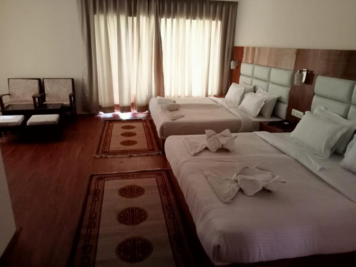 Hotel Jigmet, レー エクステリア 写真